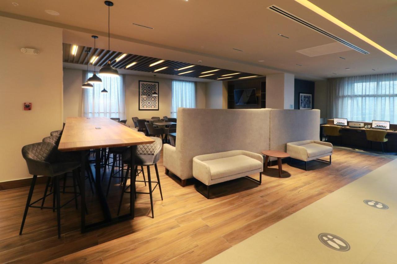Holiday Inn Express - Monterrey - Fundidora By Ihg المظهر الخارجي الصورة