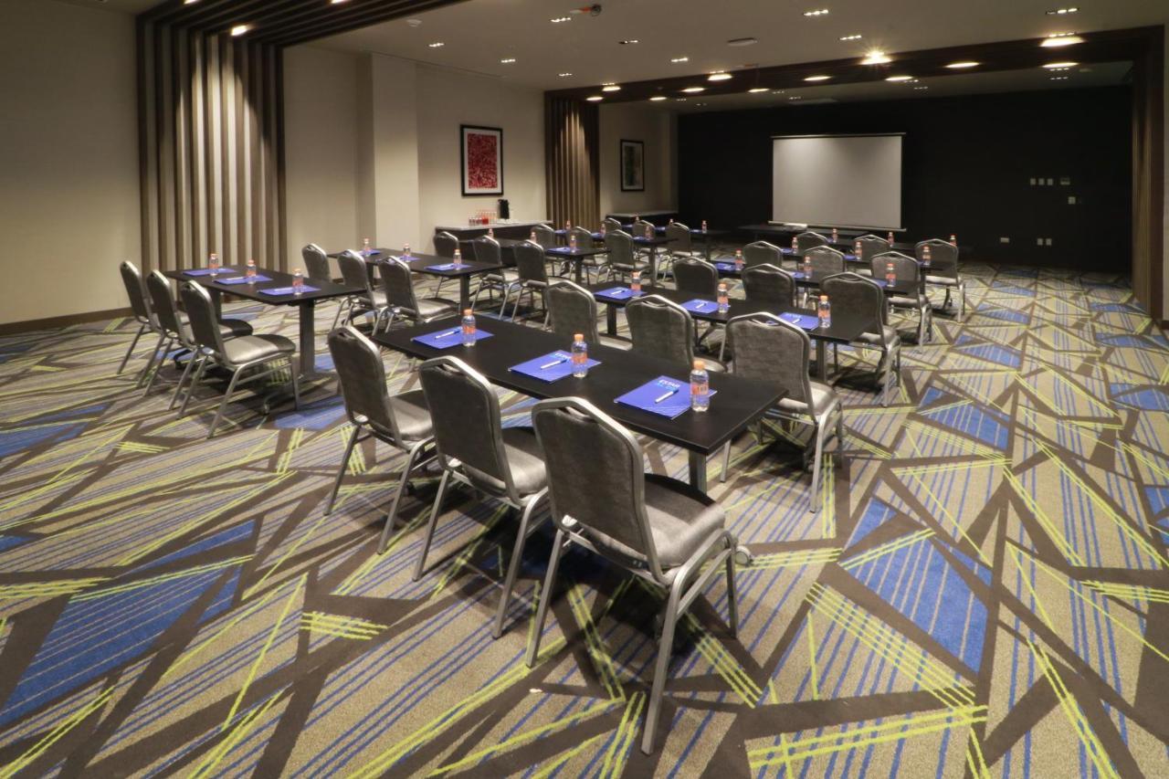 Holiday Inn Express - Monterrey - Fundidora By Ihg المظهر الخارجي الصورة