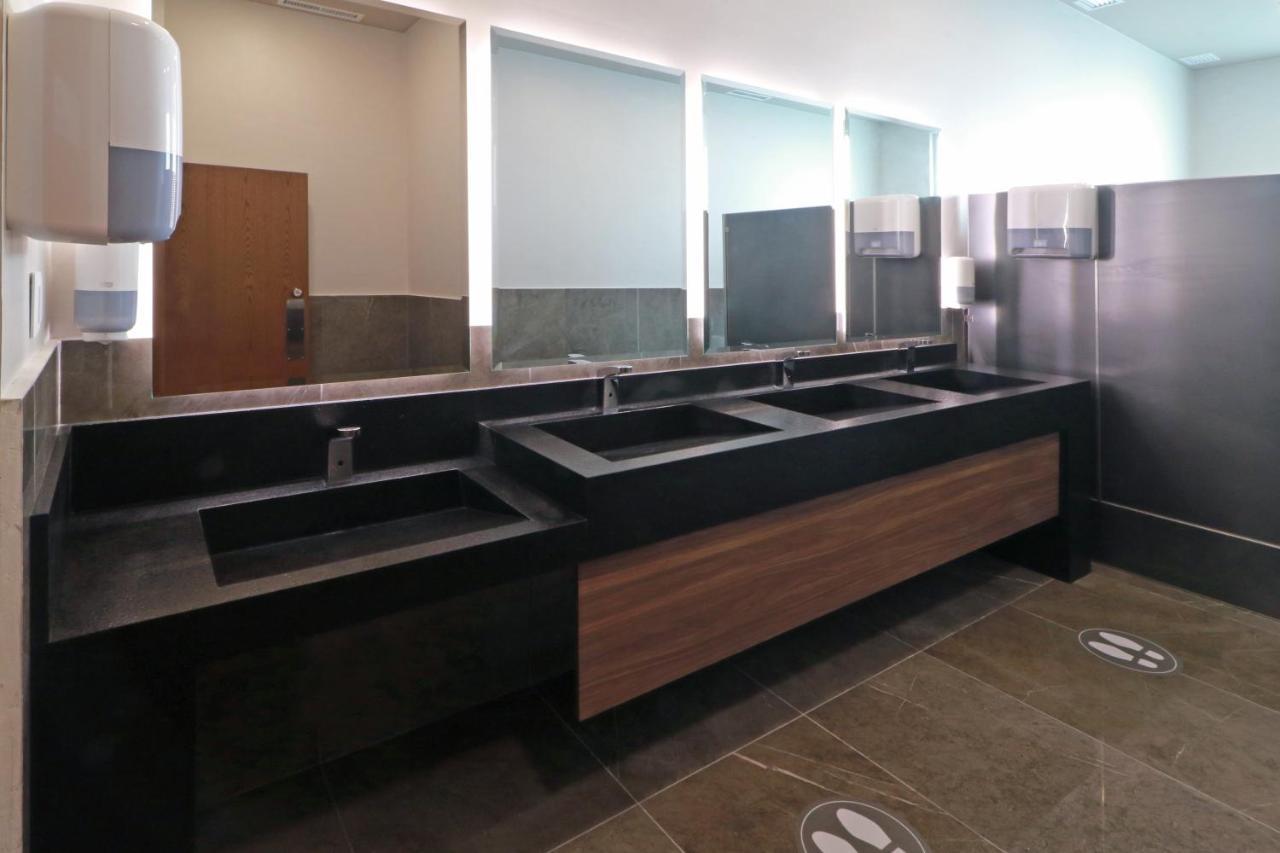 Holiday Inn Express - Monterrey - Fundidora By Ihg المظهر الخارجي الصورة
